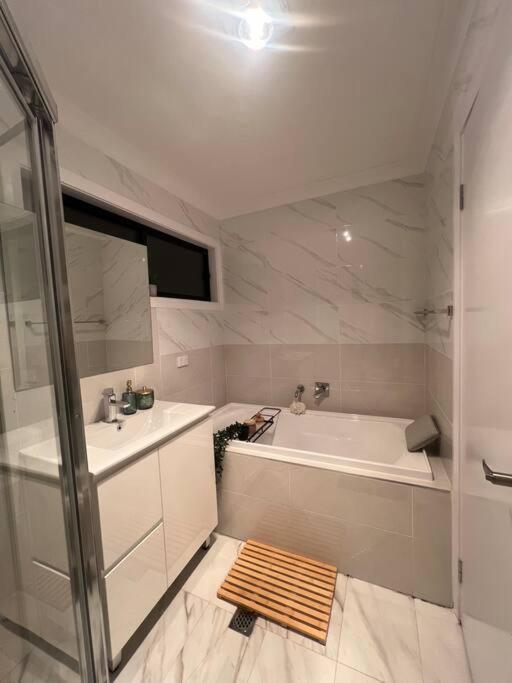Spacious Family Campbelltown