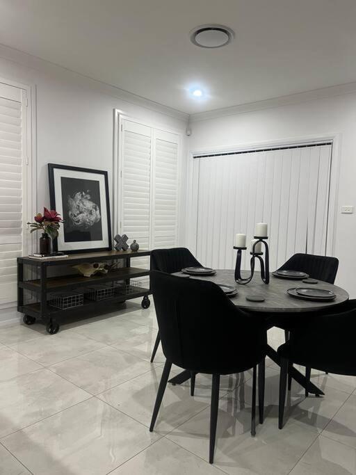 Holiday home Spacious Family Campbelltown